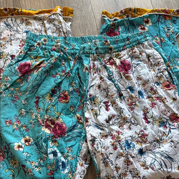 Signals Color Block Pajama Set - Picture 3 of 5